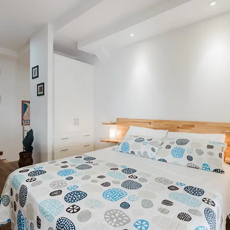 Casa Velella بيت للعطل