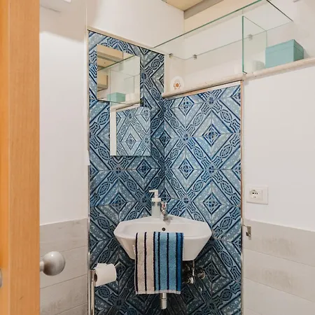 Casa Velella بيت للعطل كاستيلاّماري ديل غو